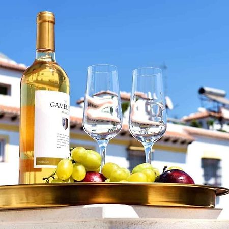 New Townhouse In The Heart Of Nerja With Jacuzzi Villa Kültér fotó