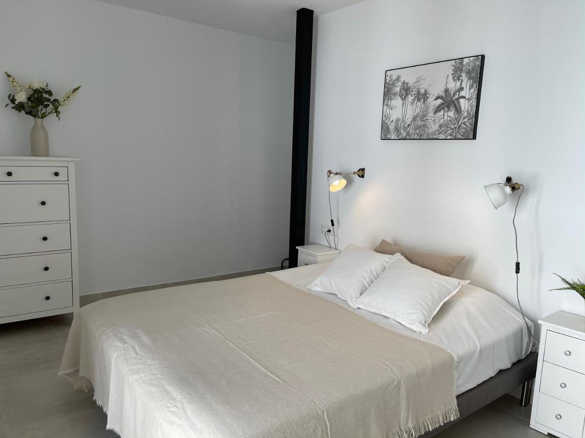 New Townhouse In The Heart Of Nerja With Jacuzzi Villa Kültér fotó