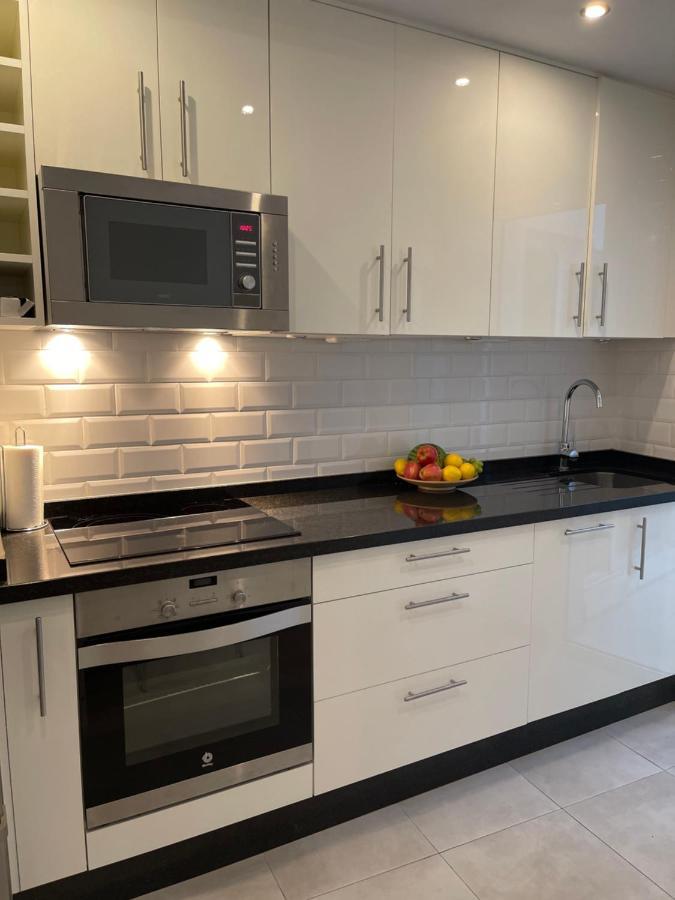 New Townhouse In The Heart Of Nerja With Jacuzzi Villa Kültér fotó