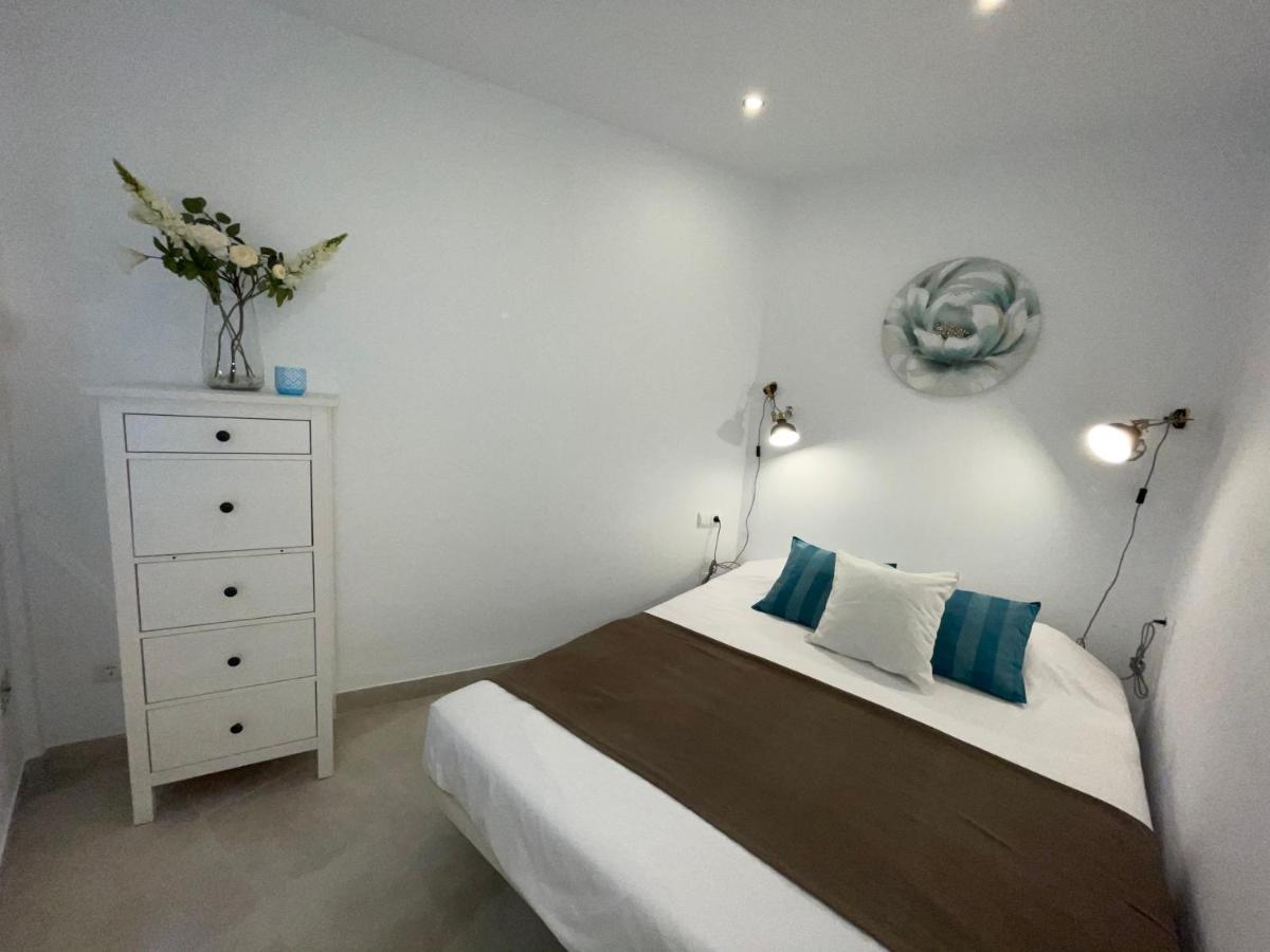 New Townhouse In The Heart Of Nerja With Jacuzzi Villa Kültér fotó