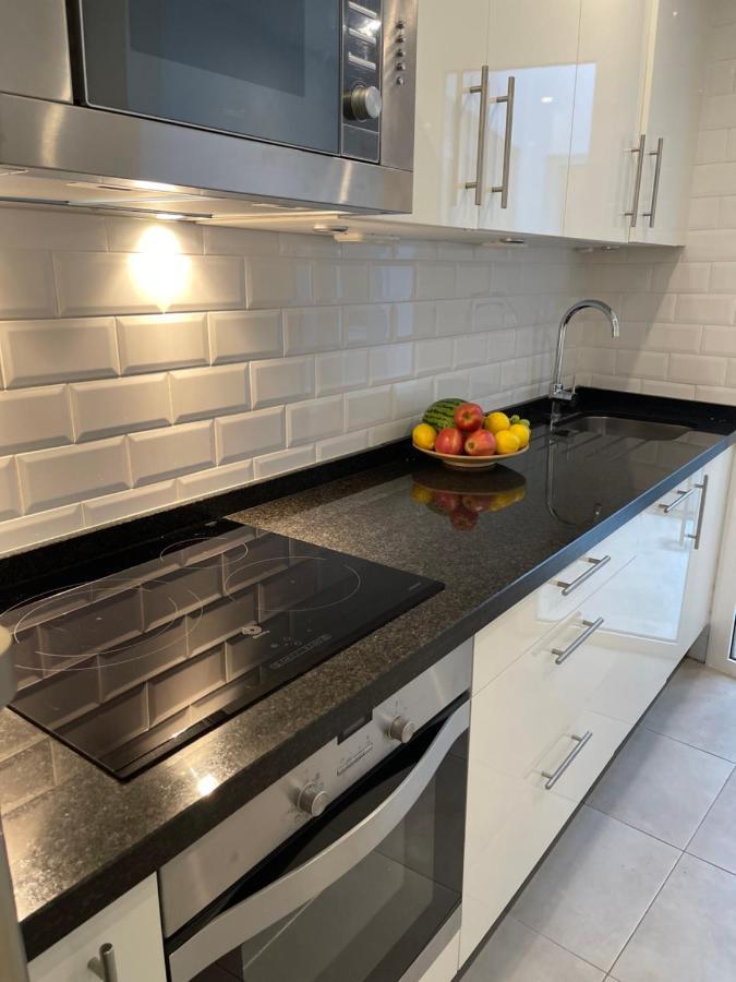 New Townhouse In The Heart Of Nerja With Jacuzzi Villa Kültér fotó