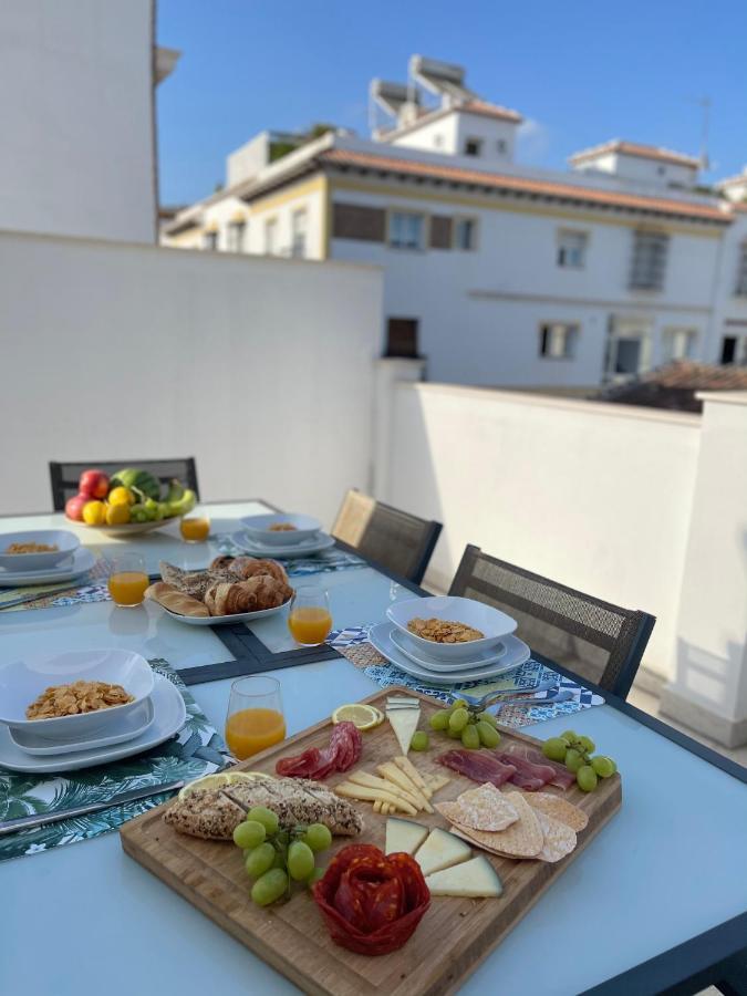 New Townhouse In The Heart Of Nerja With Jacuzzi Villa Kültér fotó