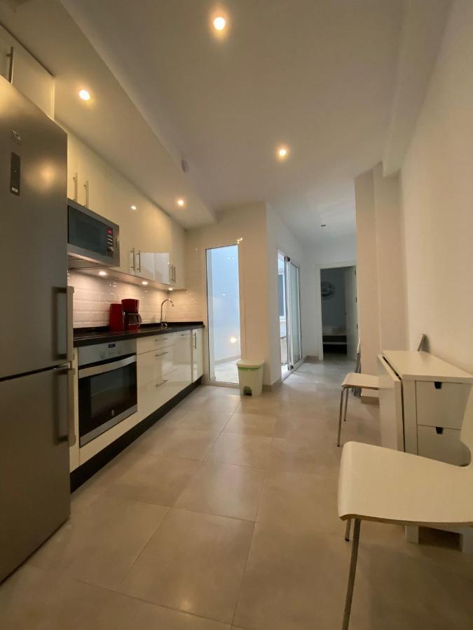 New Townhouse In The Heart Of Nerja With Jacuzzi Villa Kültér fotó